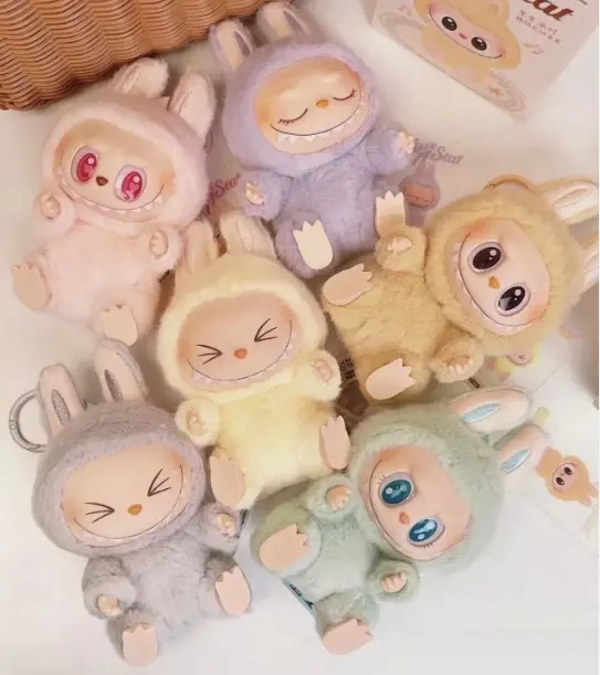 Labubu THE MONSTERS – Have a Seat Vinyl Plush Blind Box