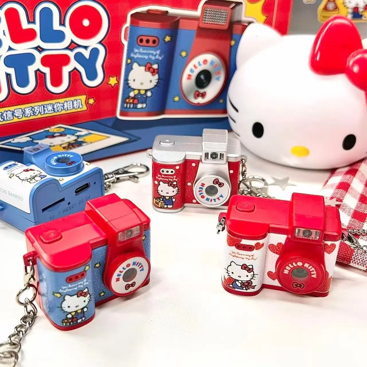 Hello Kitty Retro‑Style Camera Keychain Blind Box