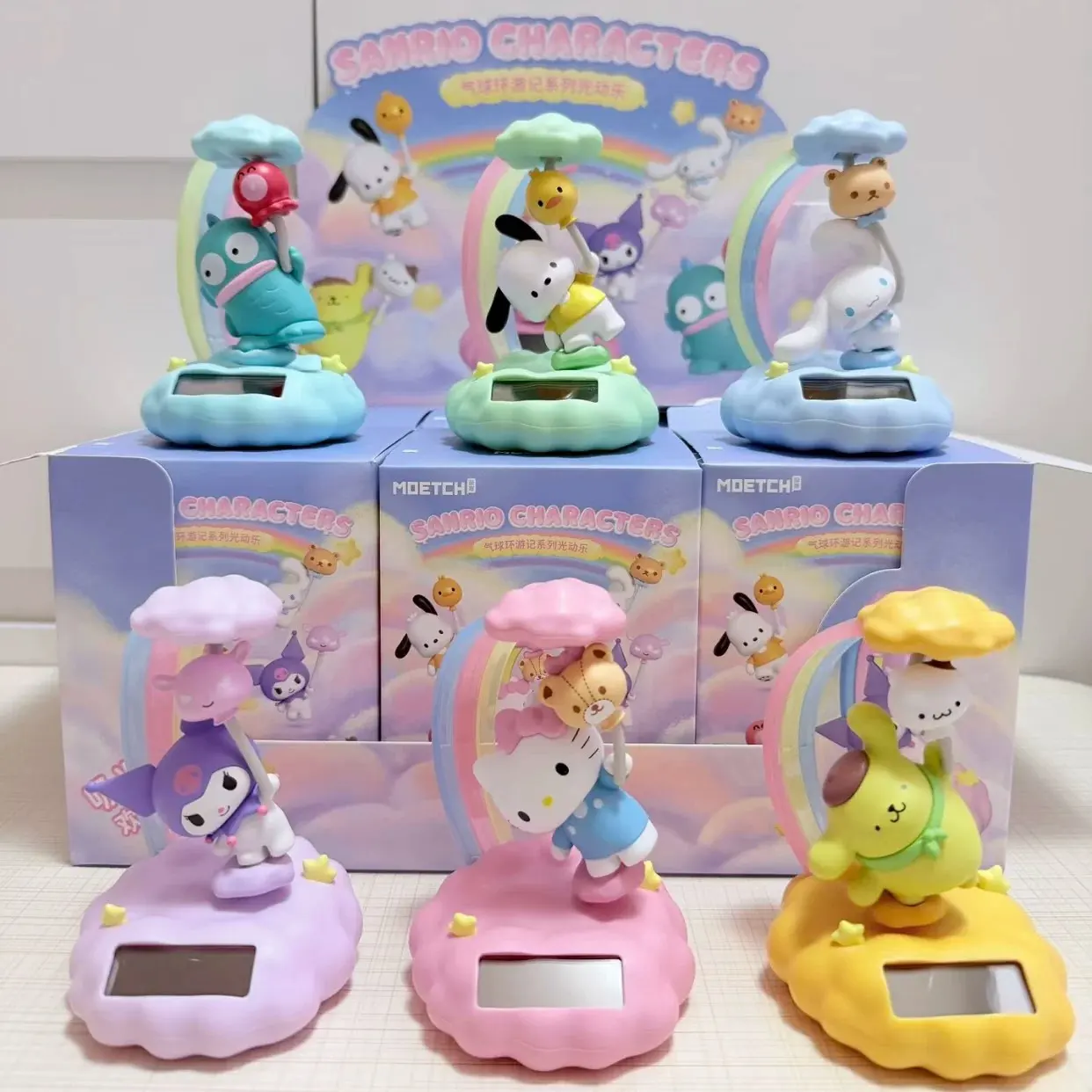Sanrio Characters Balloon Travel Solar-Powered Swing Blind Box
